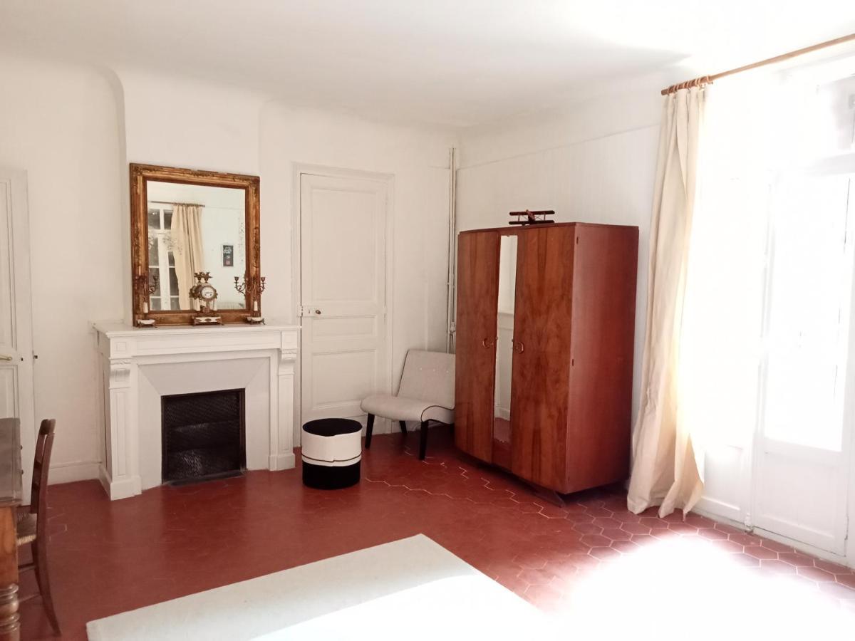 Le Mas Palegry Chambres D'Hotes ペルピニャン エクステリア 写真